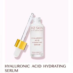 HYALURONIC ACID HYDRATING
SERUM
2% MULTI-MOLECULAR HYALURONIC ACID
COMPLEX 30ML